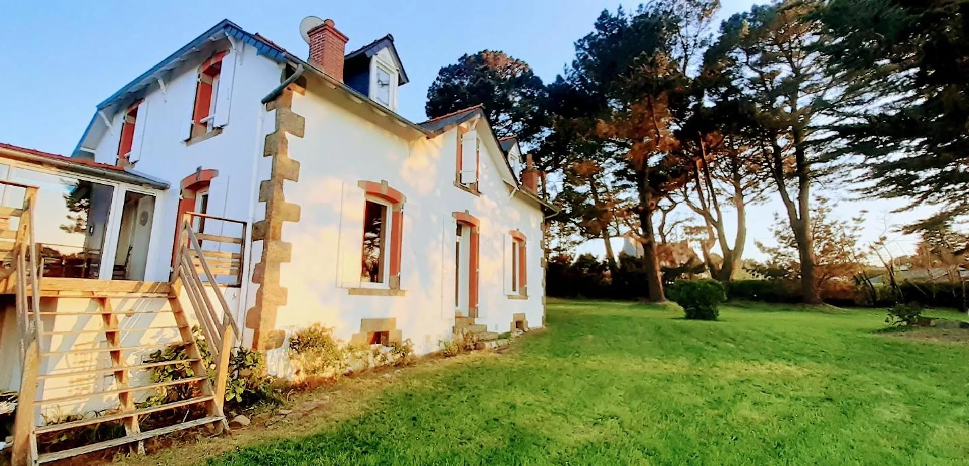 別荘 Residence Keryvet, Maison De Charme Vue Mer, Plage A 250M, プルームール・ボドゥー
